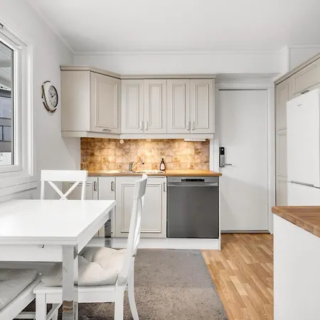 The Arctic View - & Fjord Views With Free Parking Apartment Tromsø