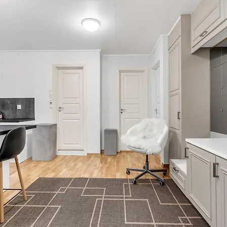 Apartment The Arctic View - & Fjord Views With Free Parking