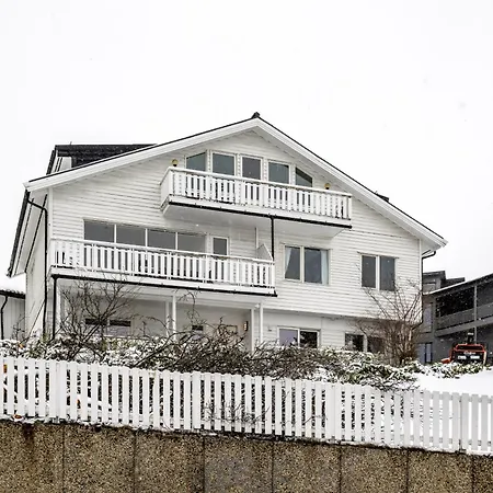 The Arctic View - & Fjord Views With Free Parking * Tromsø