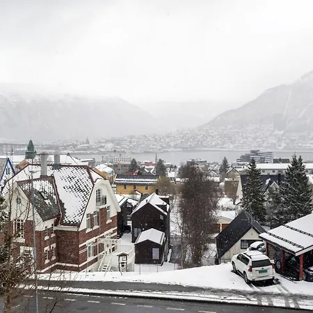 The Arctic View - & Fjord Views With Free Parking Apartment Tromsø